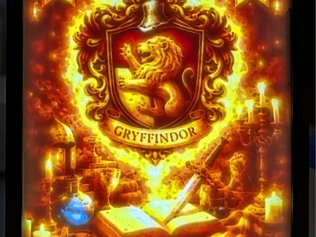Harry Potter Gryffindor House Crest litho
