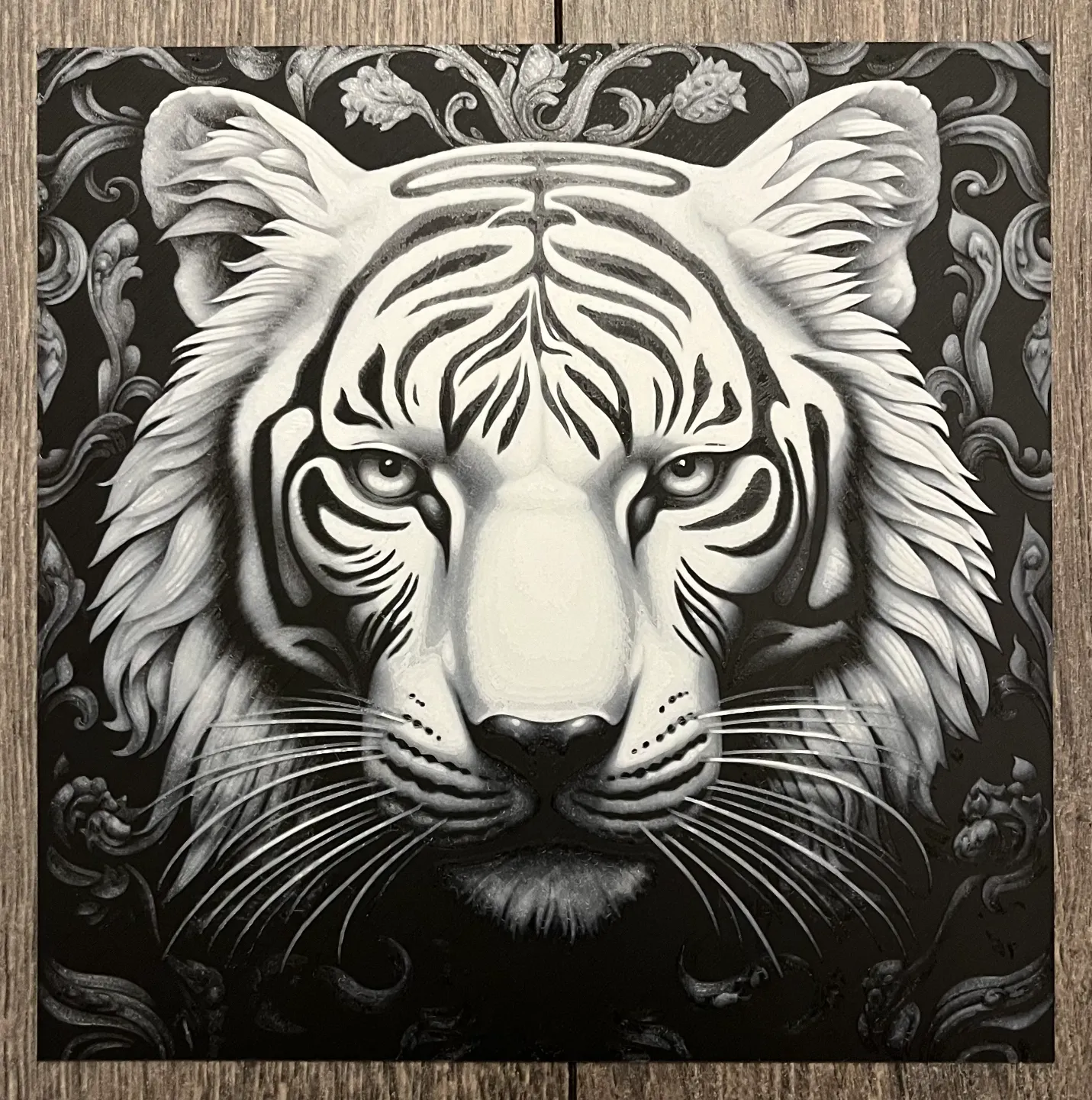 Op-Art White Tiger (Filament Painting)