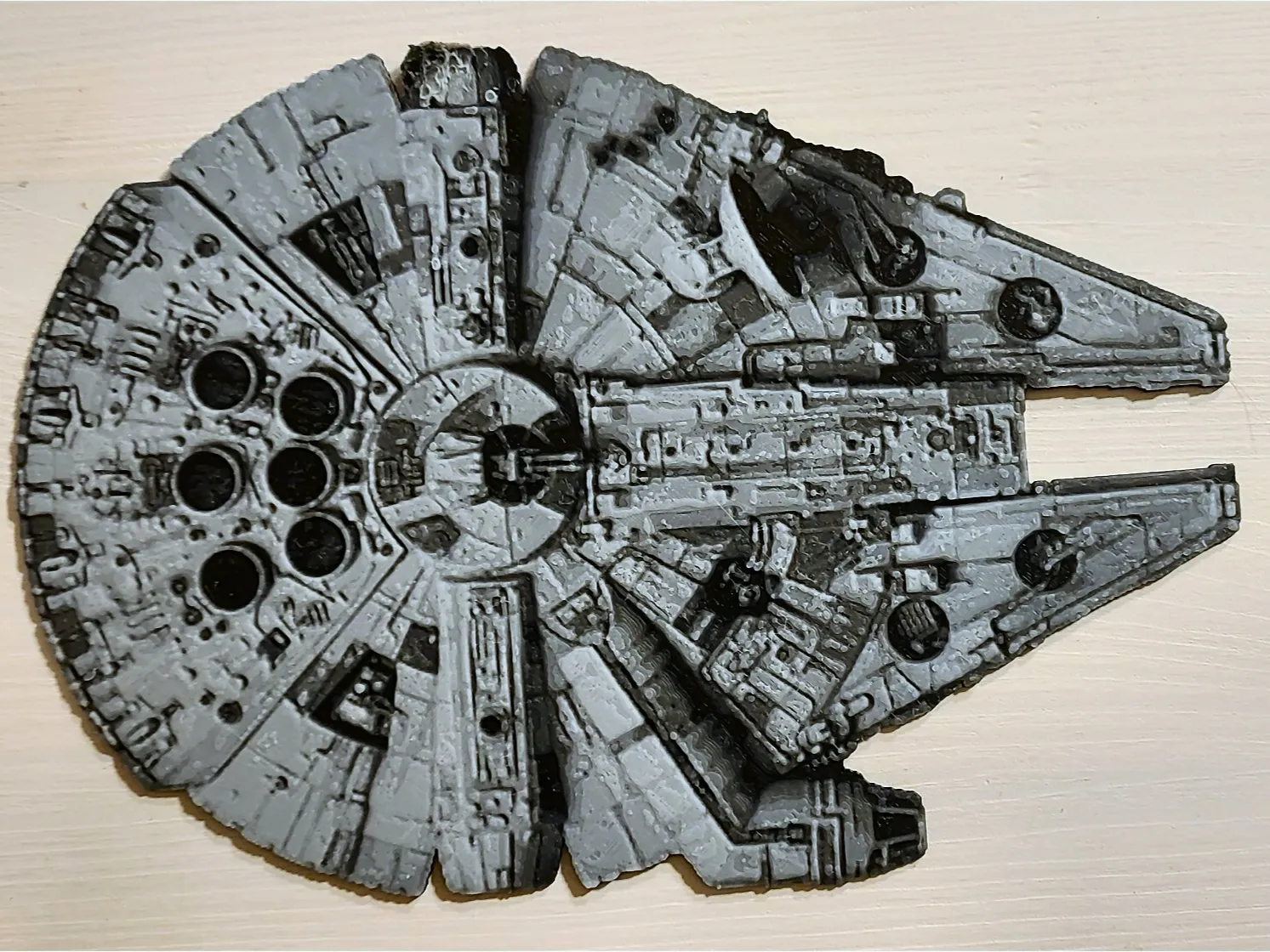 Millenium Falcon 3