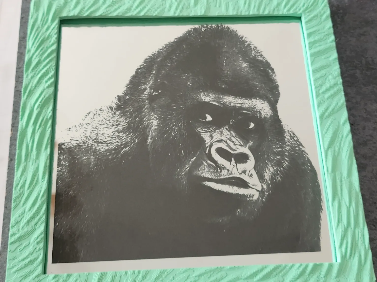 Cadres miroir 150x150x3mm 2 types: animal / pierre