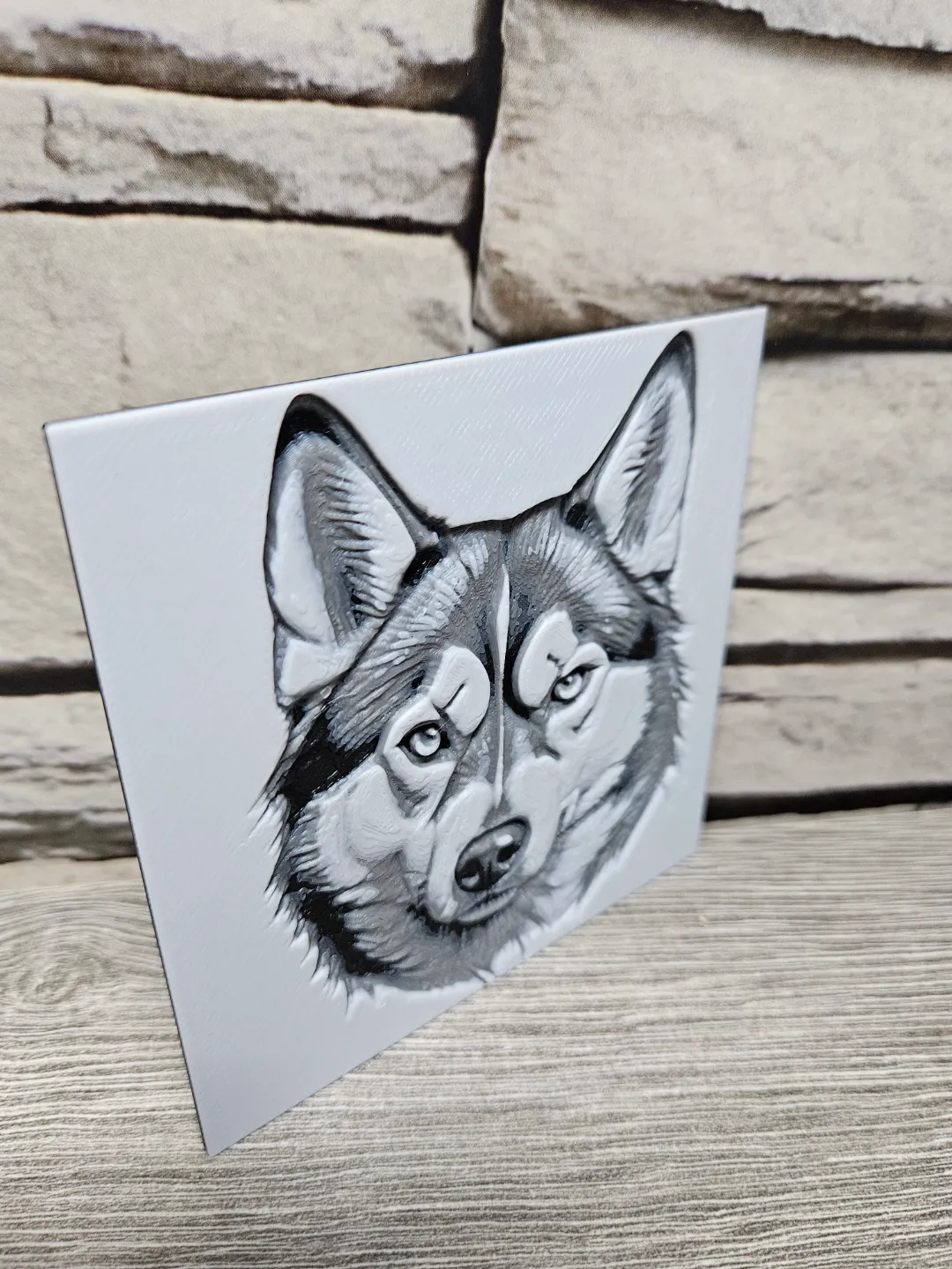 Husky in HueForge Black and White