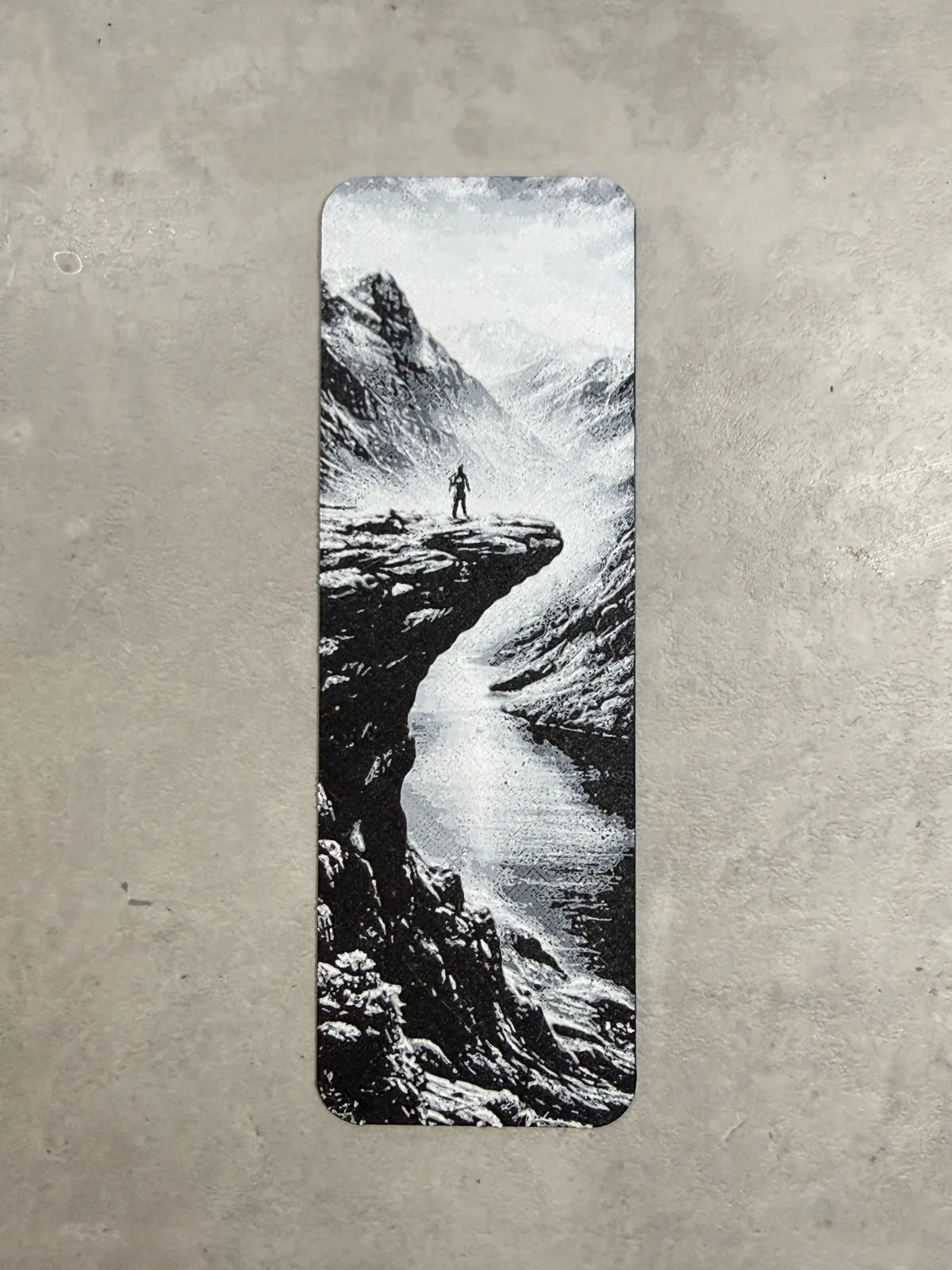 Trolltunga Bookmark (0.2mm)