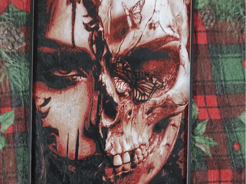 lady skull