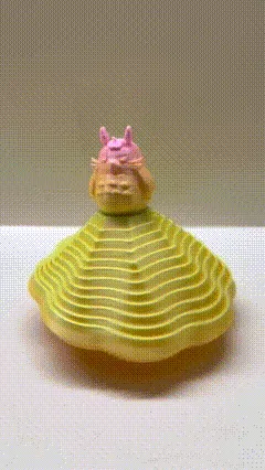 跳舞的龙猫-宫崎骏周边吉卜力旋转芭蕾-可活动儿童玩具萝卜塔