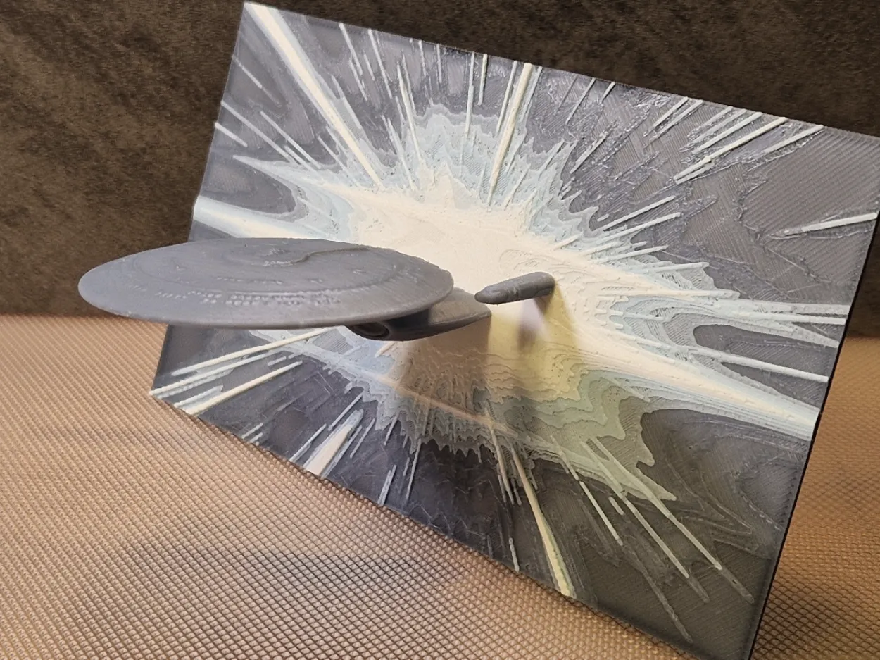 Enterprise TNG - HueForge Hybrid Print