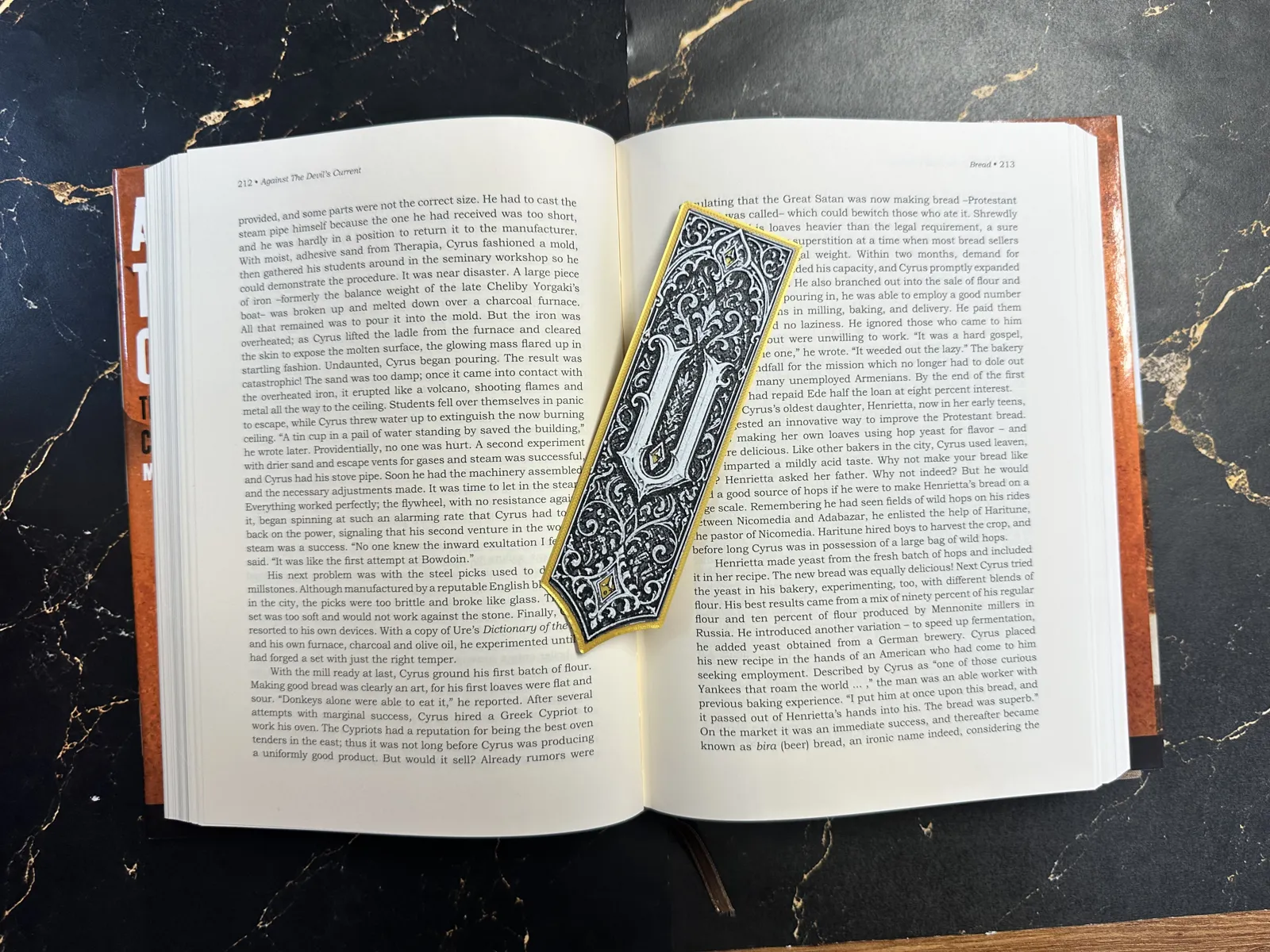 Gothic Letter U Bookmark - HueForge Alphabet