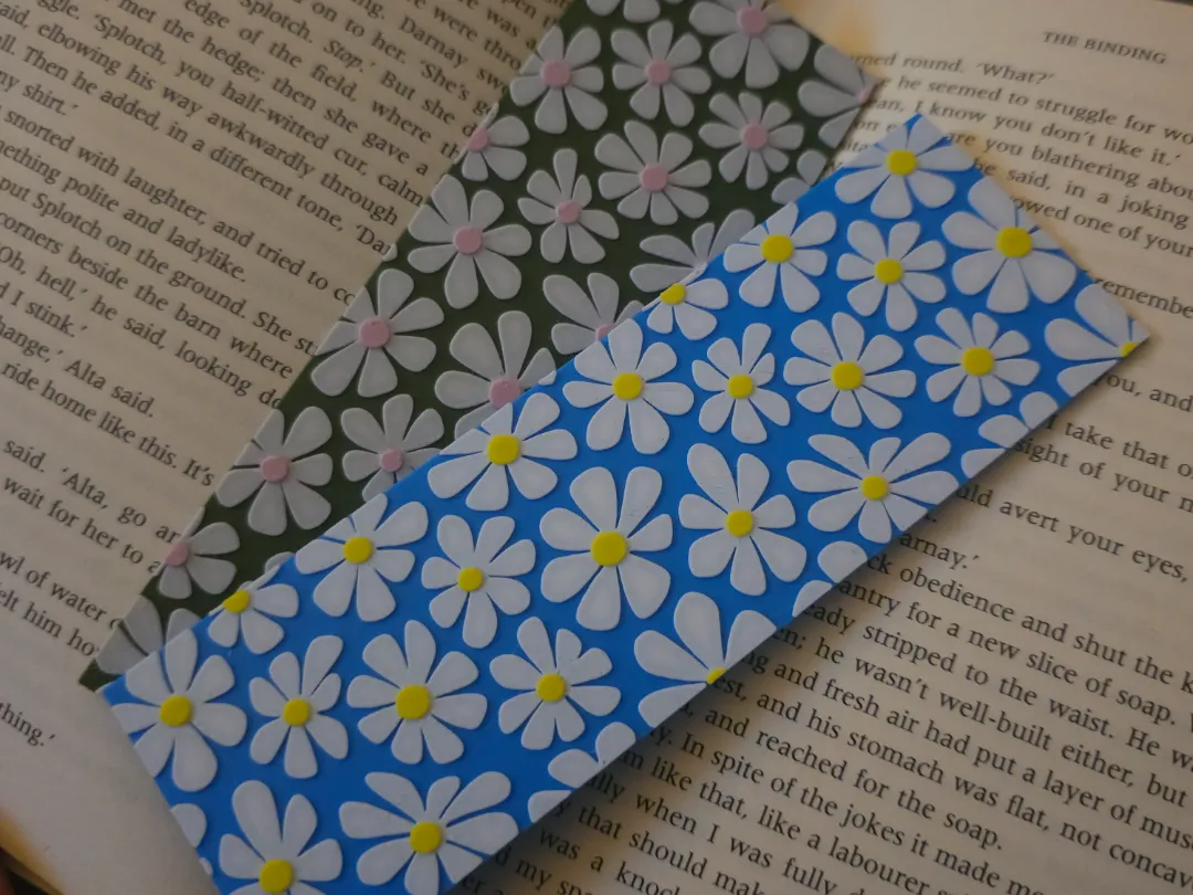 Retro Flower Bookmark
