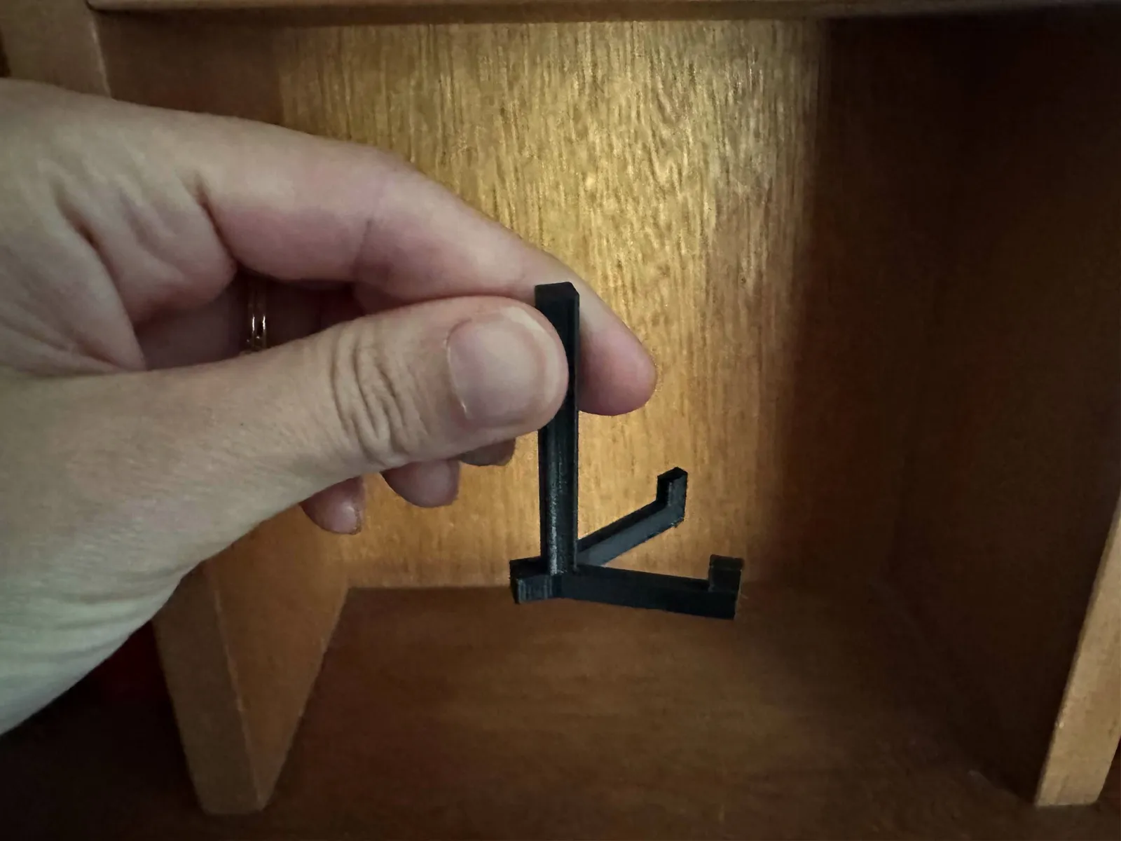 Simple Display Stand Parametric Fully Customizable
