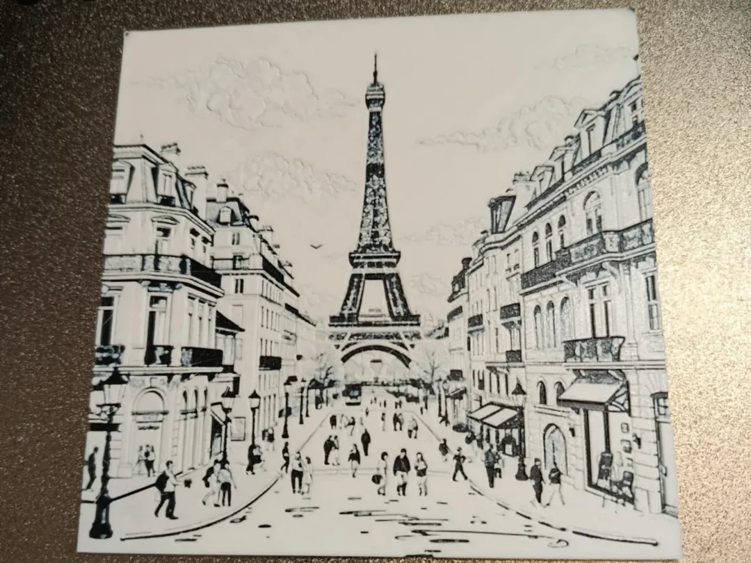 Paris hueforge