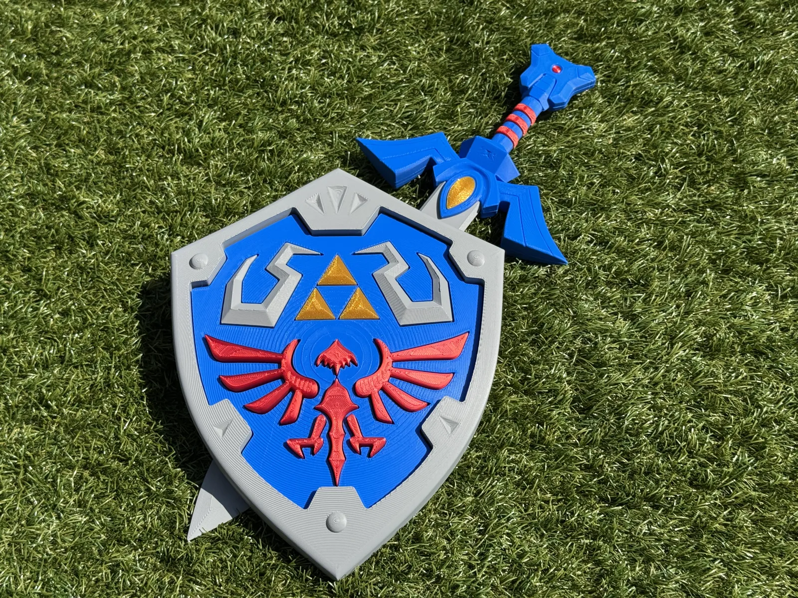 Zelda Hylian Shield & Master Sword With Wall Mount