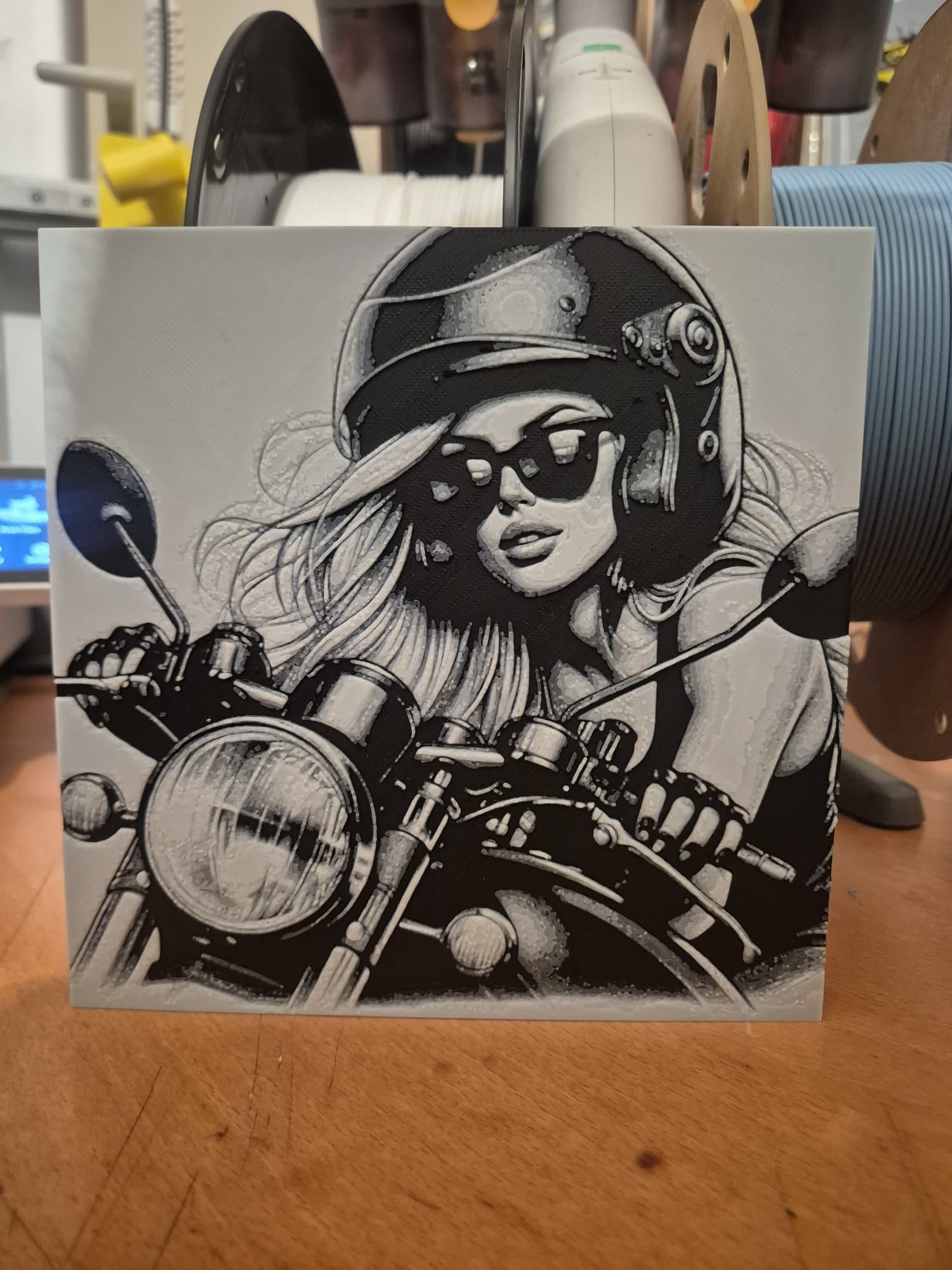 beauty and the bike hueforge