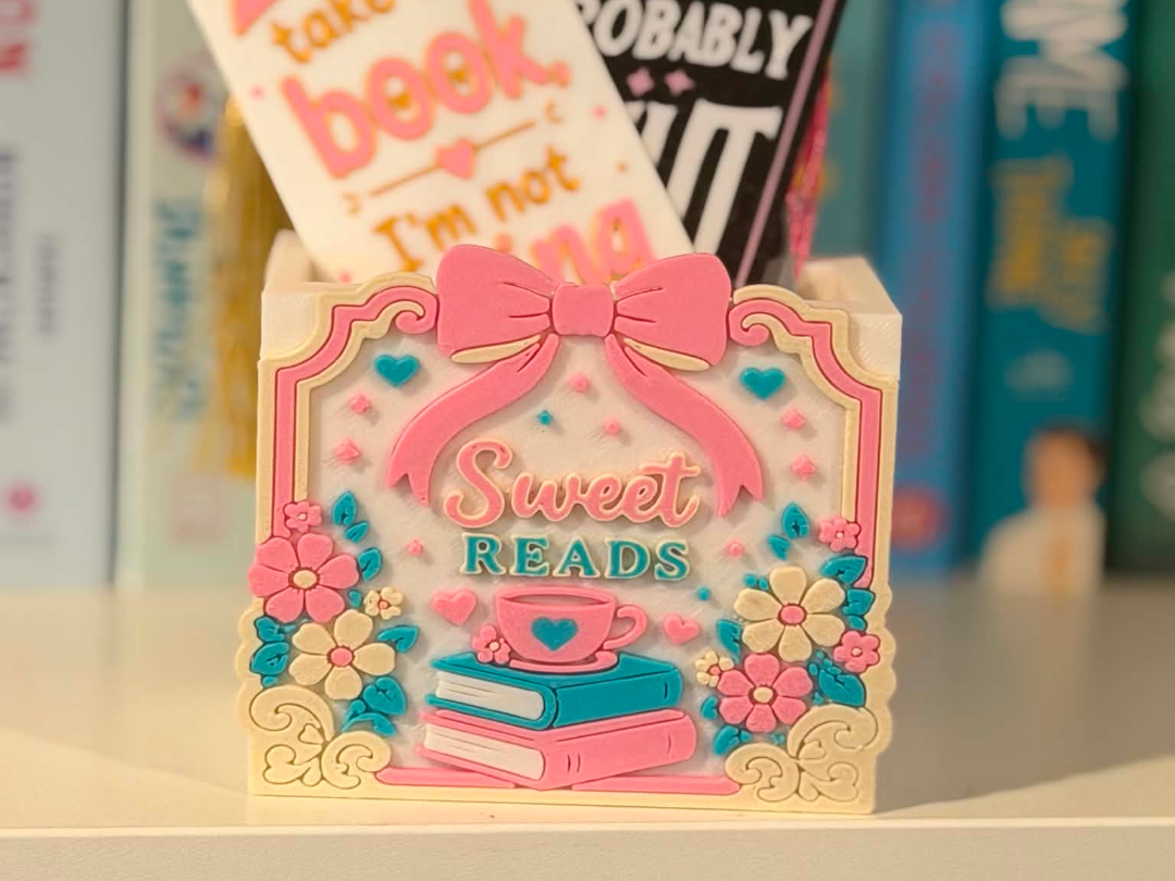 Sweet Reads Bookmark Holder –Books, Bows & Florals