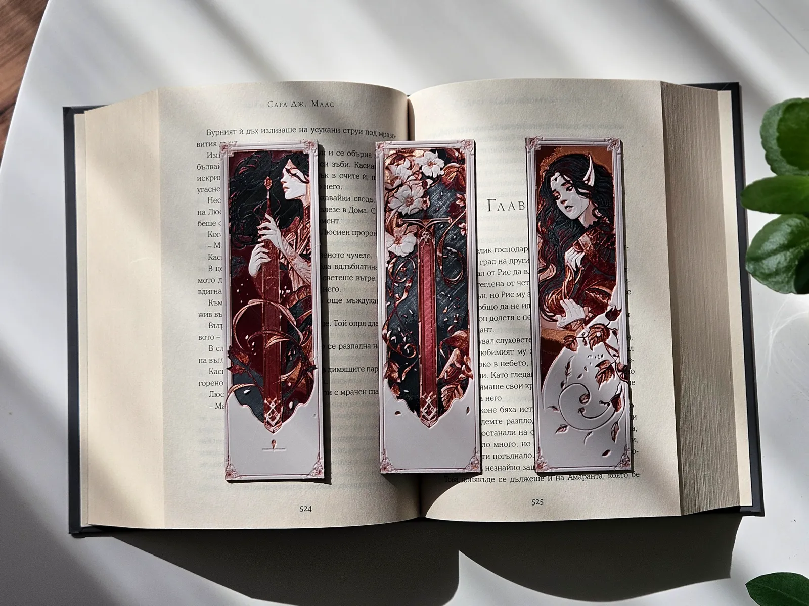 A Court of Thorns and Roses - Bookmarks Set