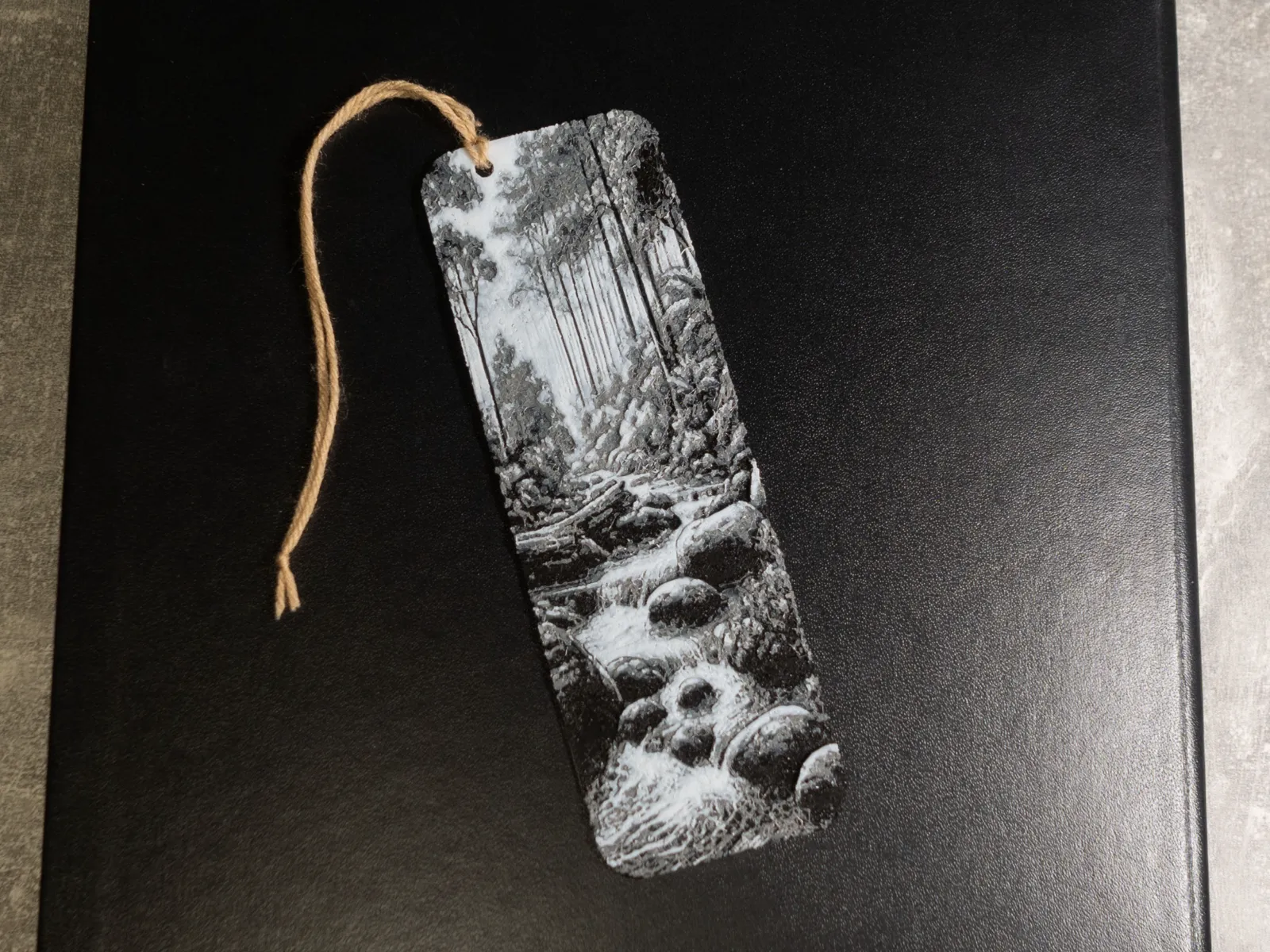 Nature Bookmark (HueForge)