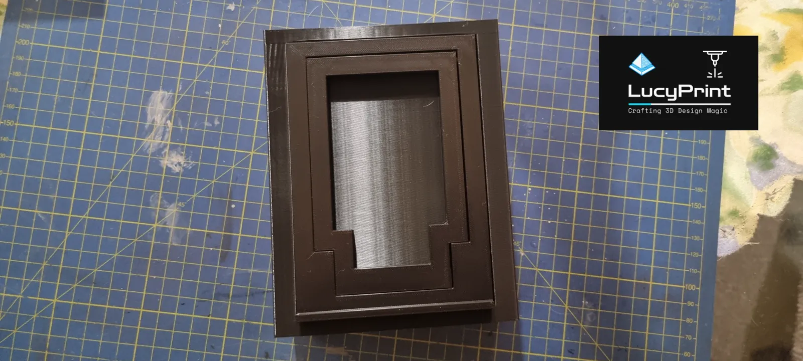 HueForge Box with stand