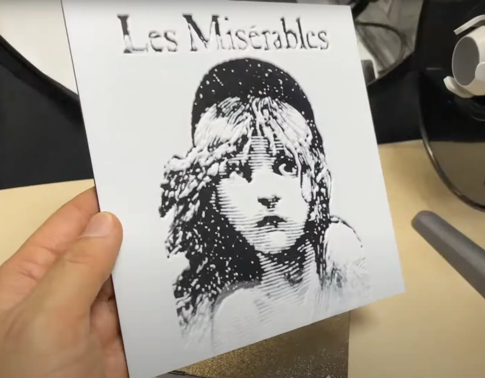 les miserables Hueforge style