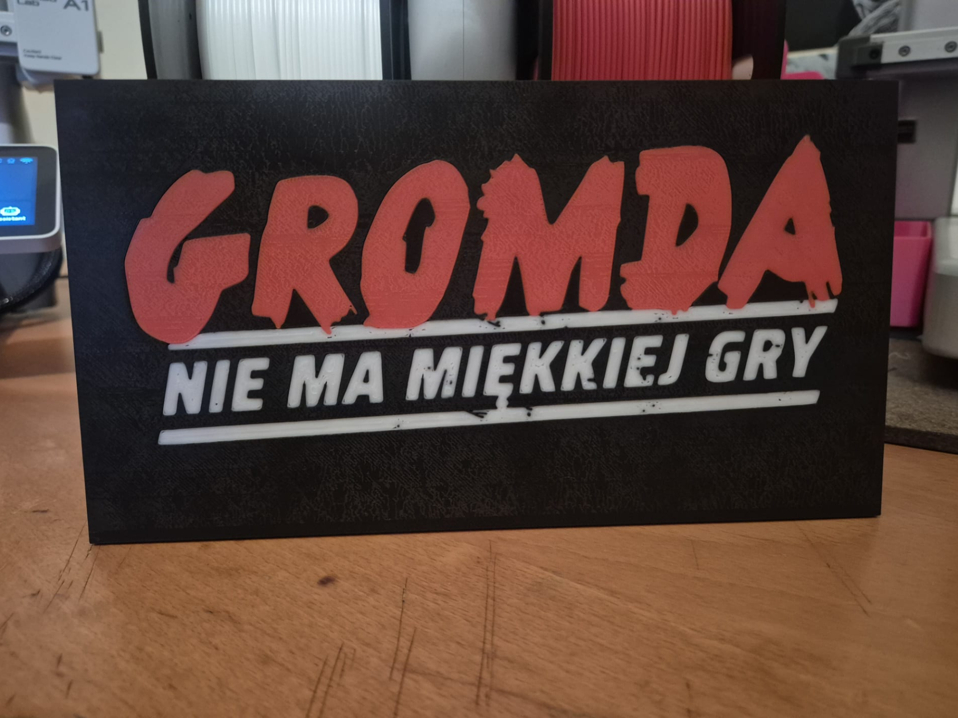 Gromda plate
