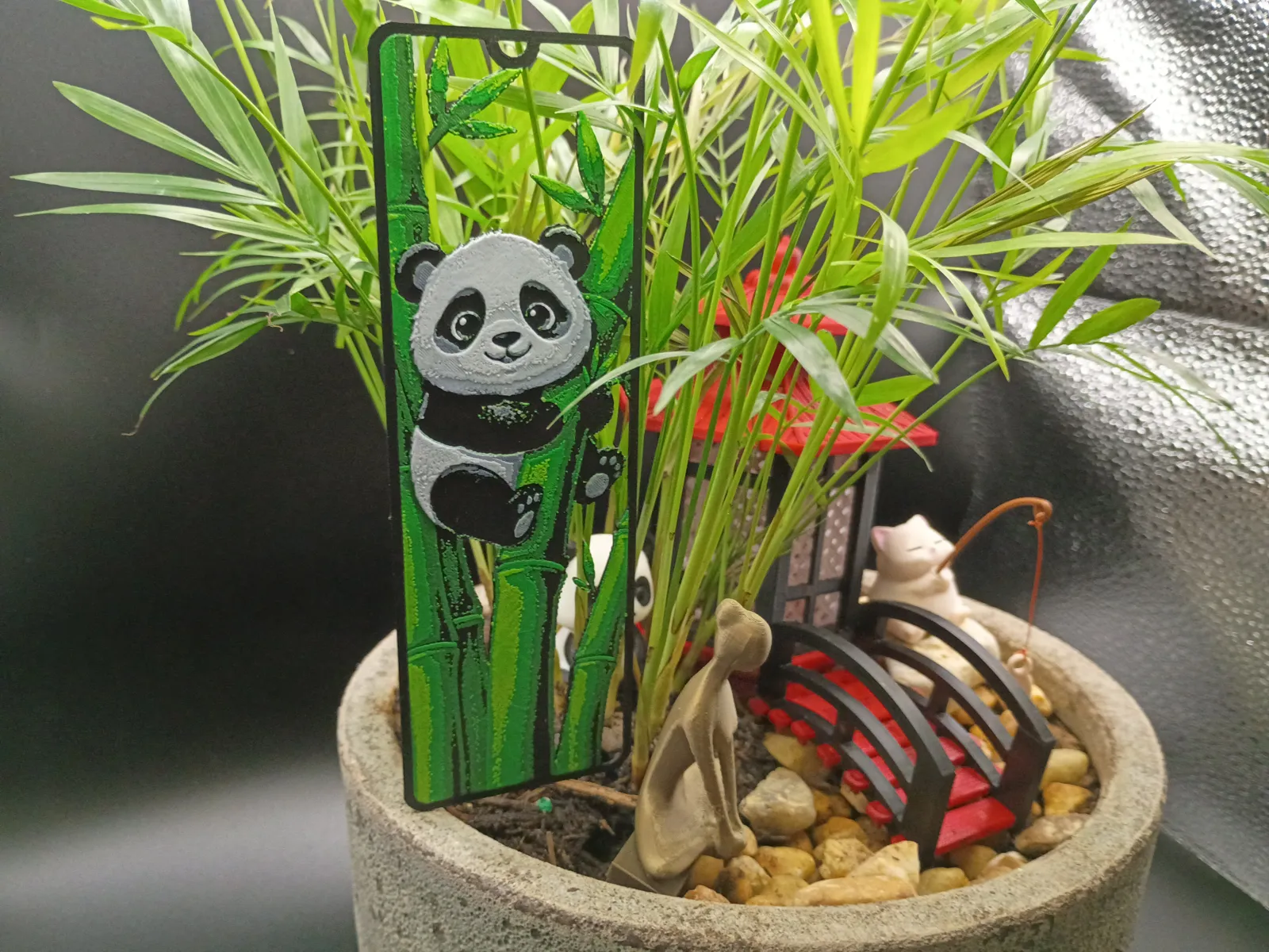 Panda V2, Framed Cutout Bookmark