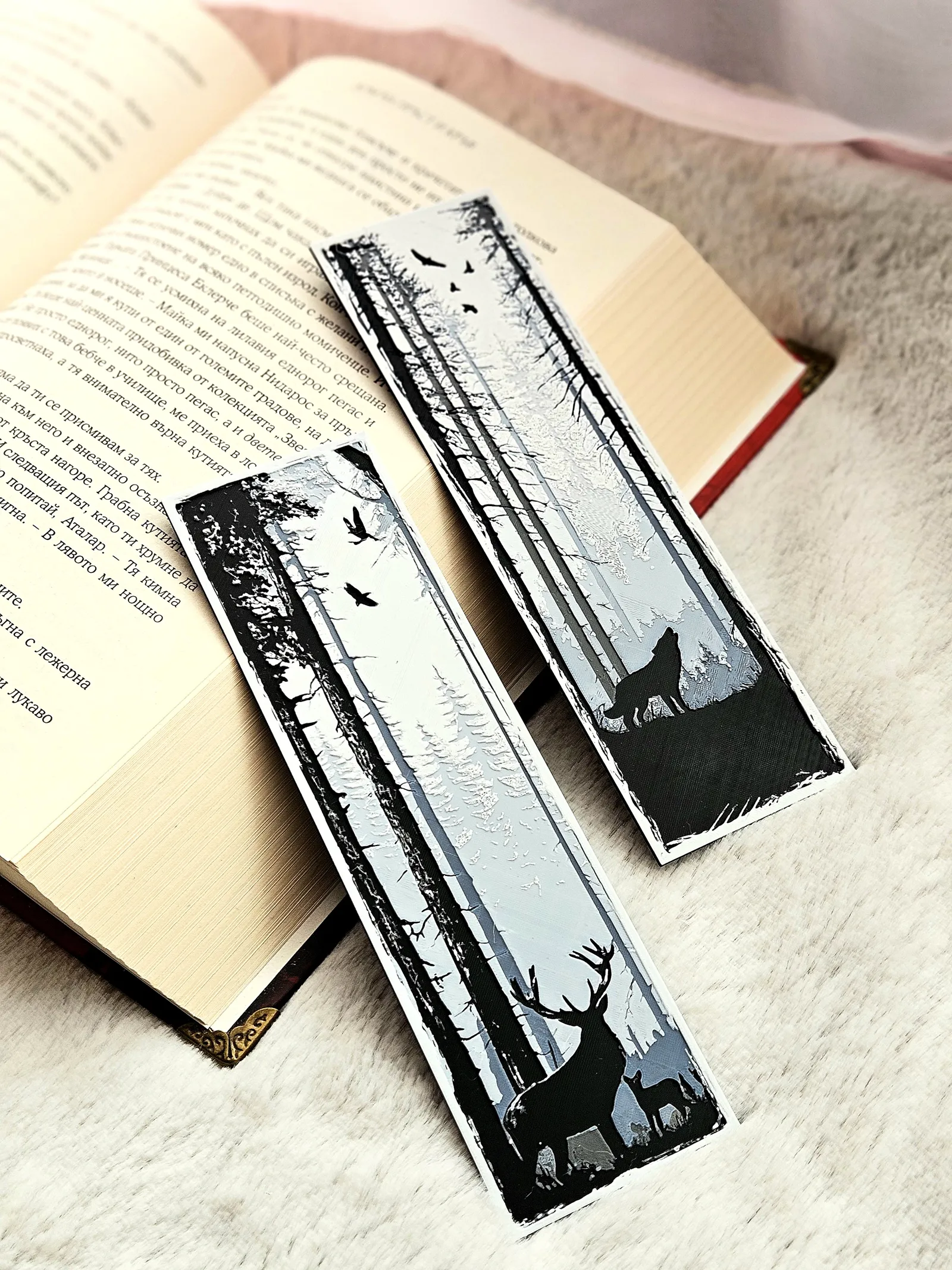 Whispering Wilds - Bookmarks set