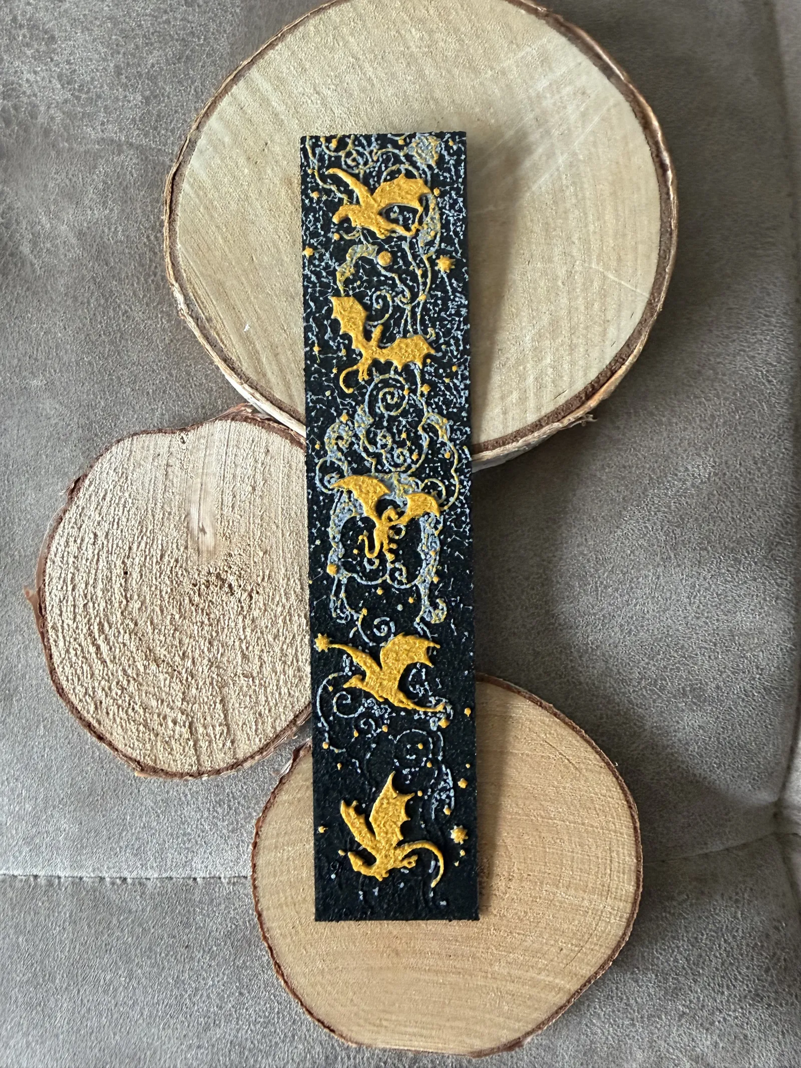 Dragons in the sun - Bookmarks