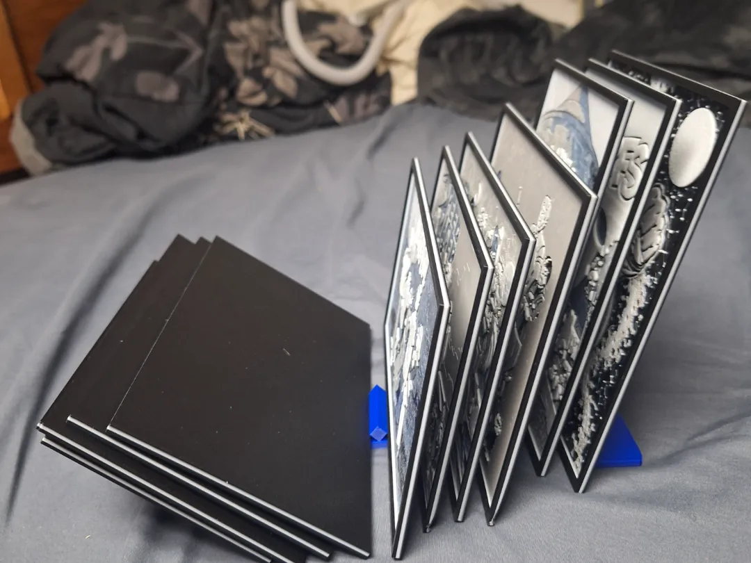 Hue Forge Vender Flip Stand
