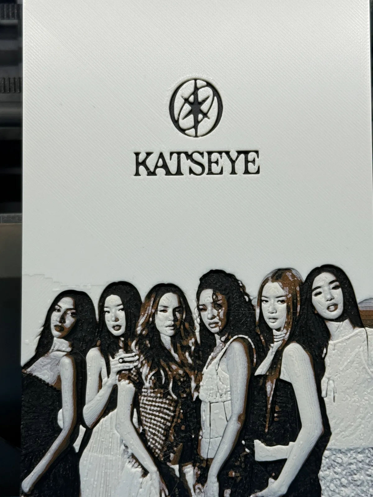 Katseye hueforge