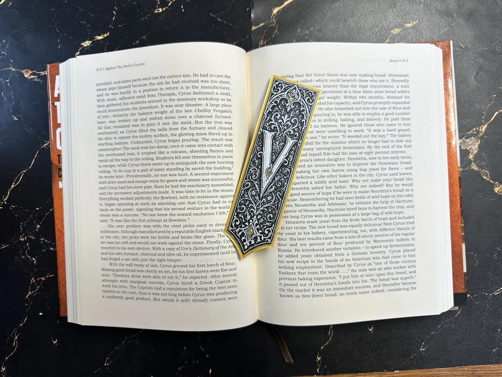 Gothic Letter V Bookmark - HueForge Alphabet
