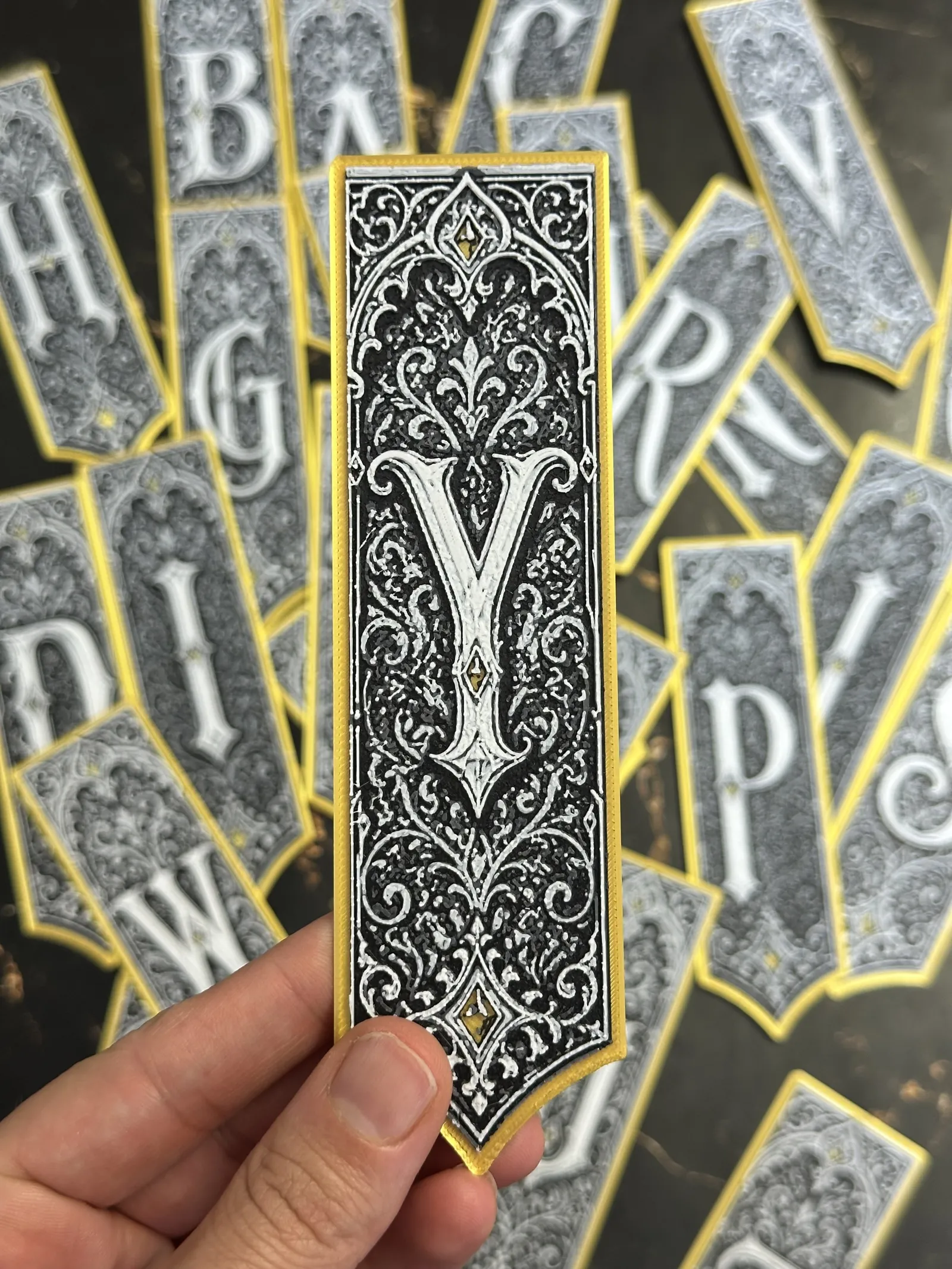 Gothic Letter Y Bookmark - HueForge Alphabet