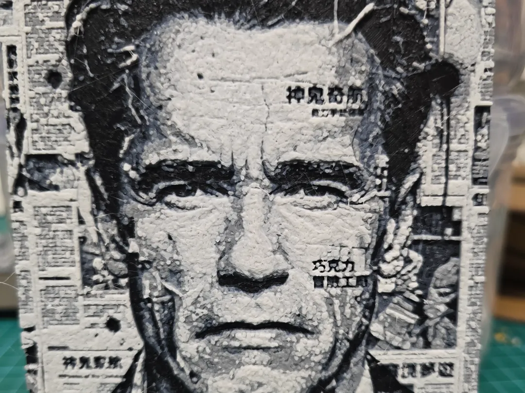 Arnold Schwarzenegger - Hueforge