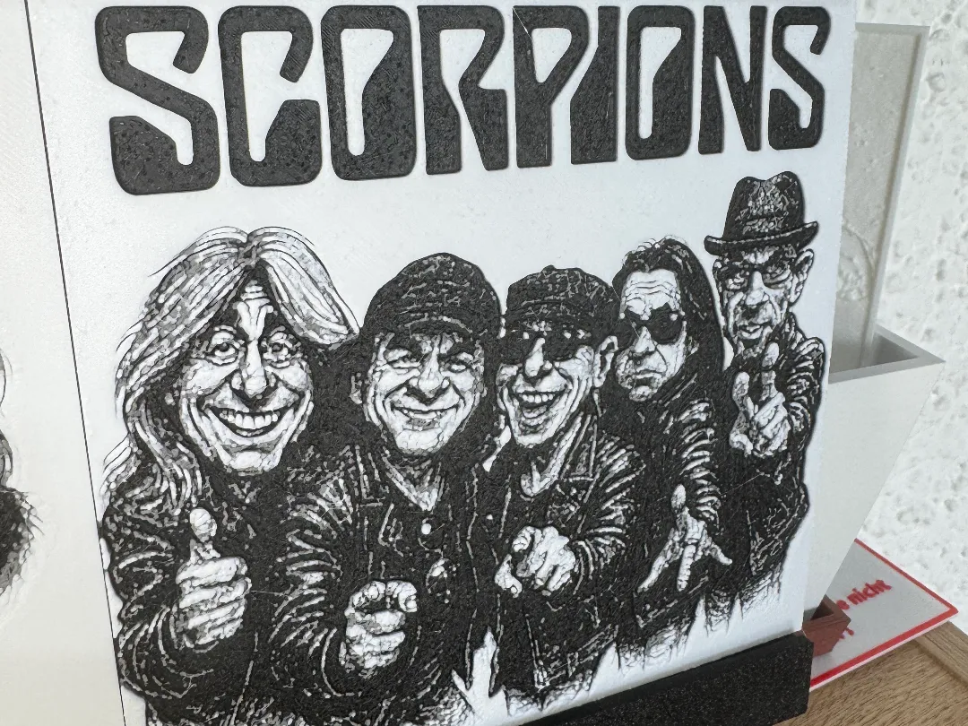 Hue Forge Karikatur Scorpions