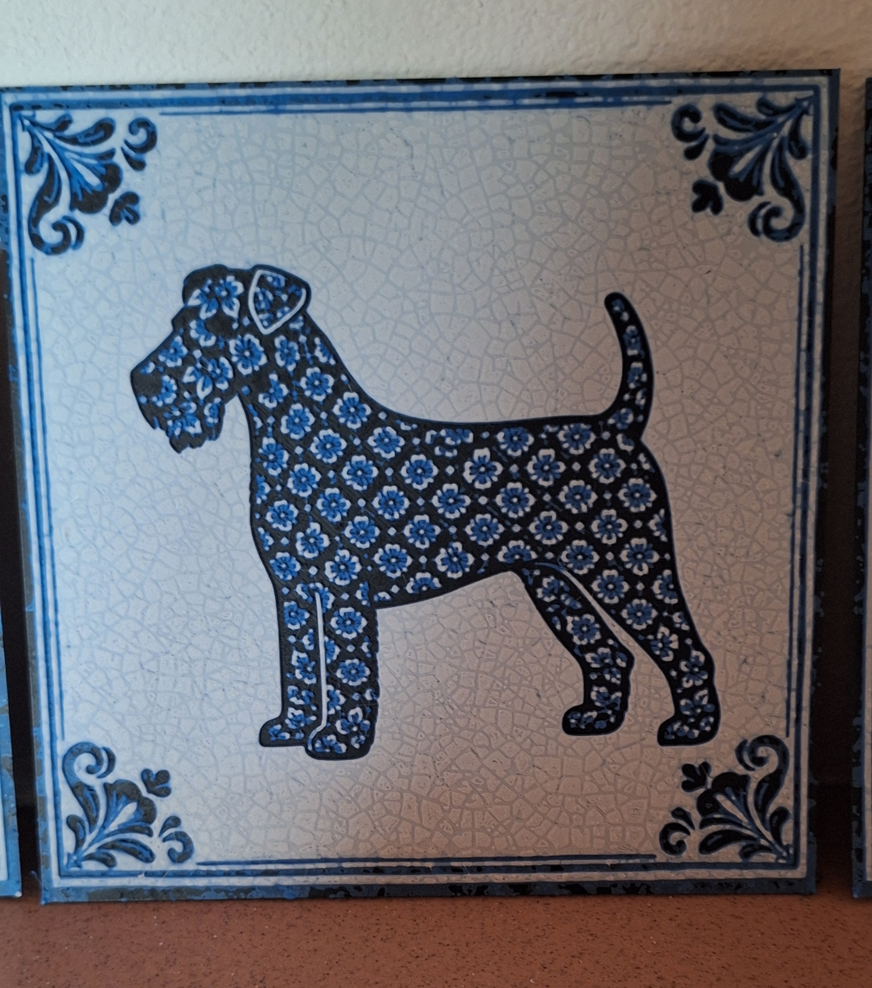 Airedale Terrier auf Delfter Kachel