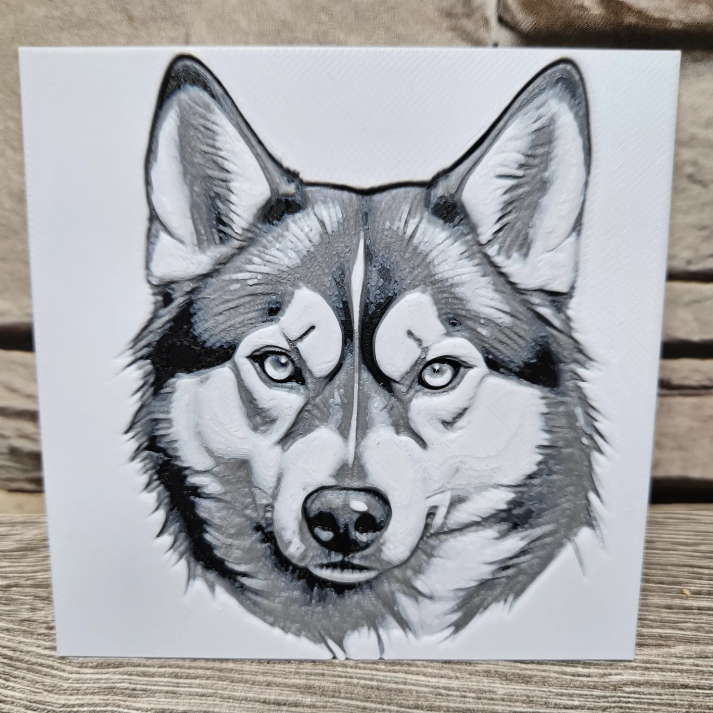 Husky in HueForge Black and White