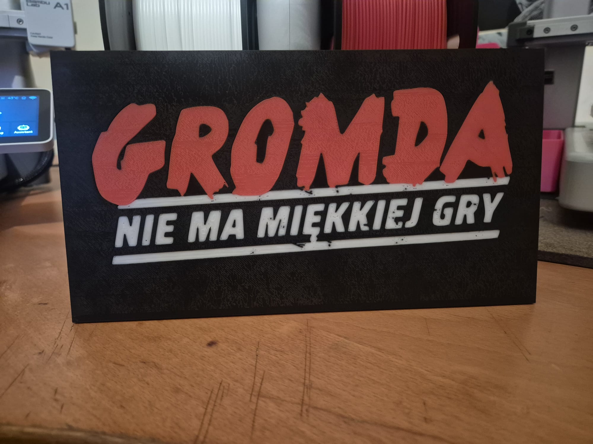 Gromda plate