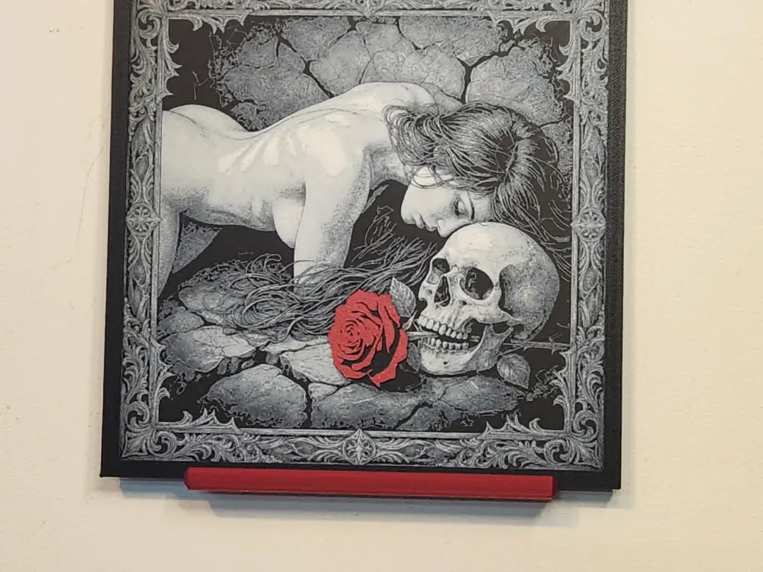 Hueforge - Lady and Skull