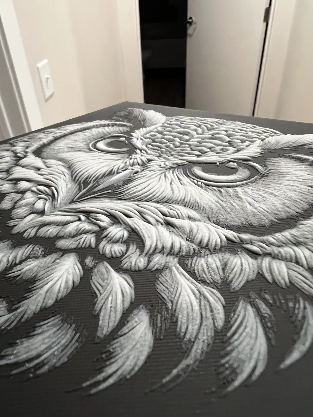 Grayscale Owl Hueforge