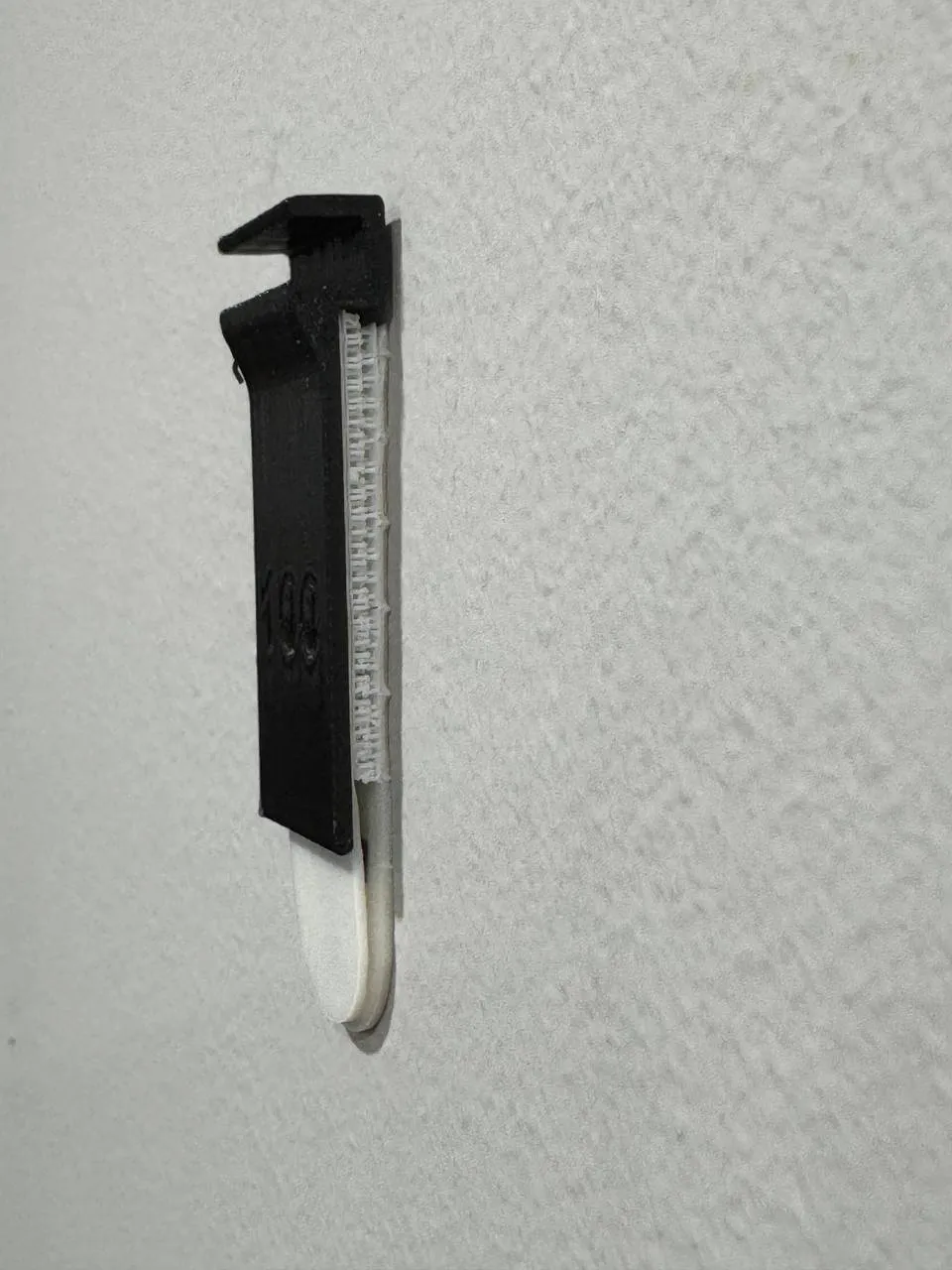 Connectors and Hangers for Canadian Gamer Frames