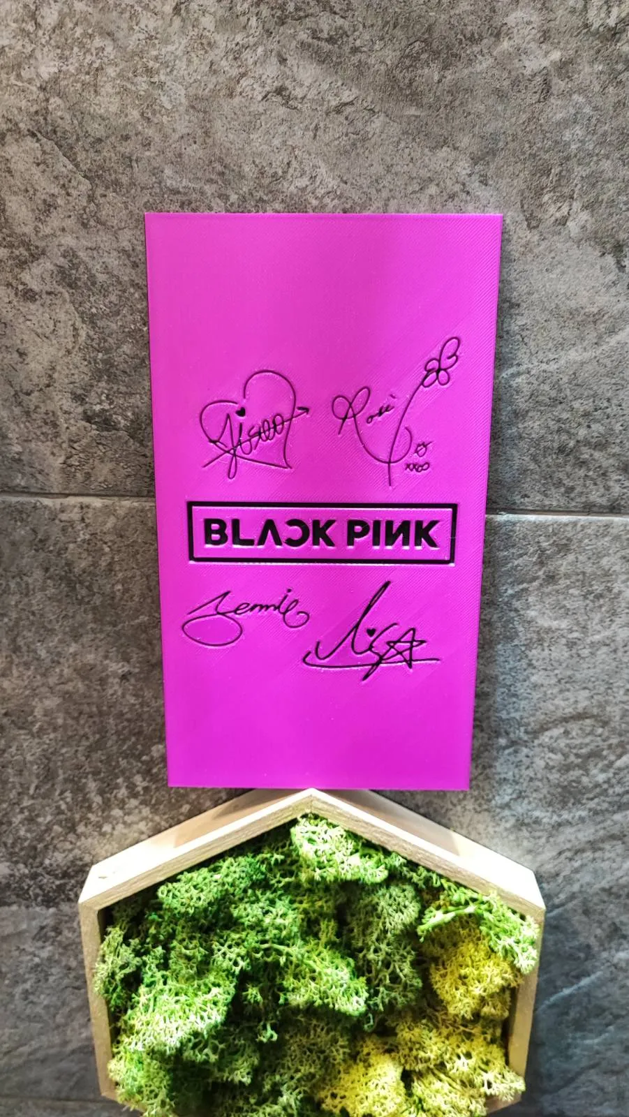 Black Pink signatures