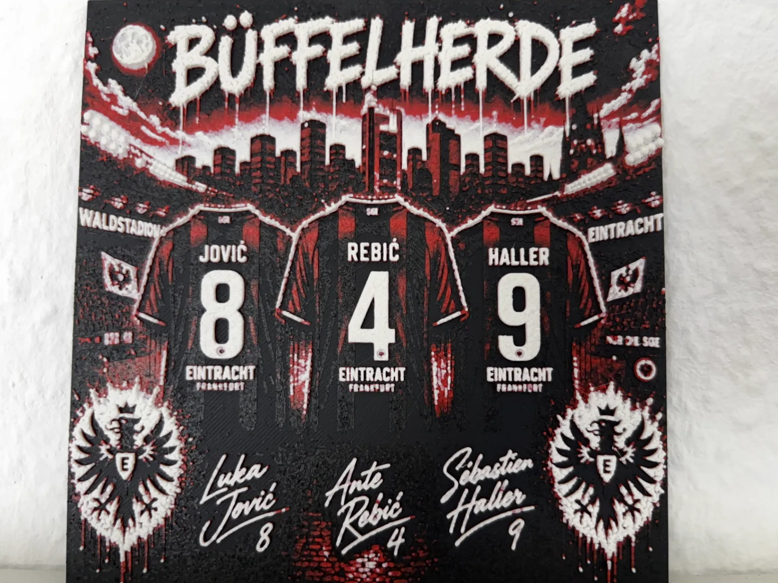 Eintracht Frankfurt Fanart Büffelherde Hueforge