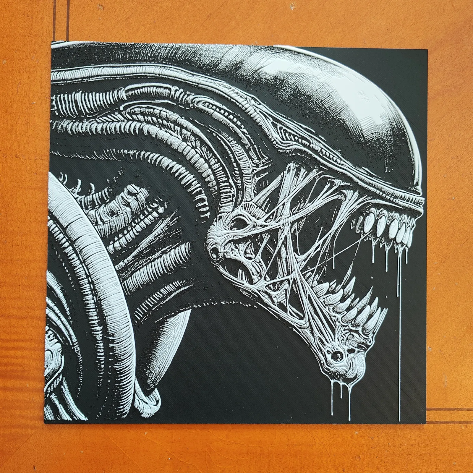 Alien Xenomorph - Hueforge