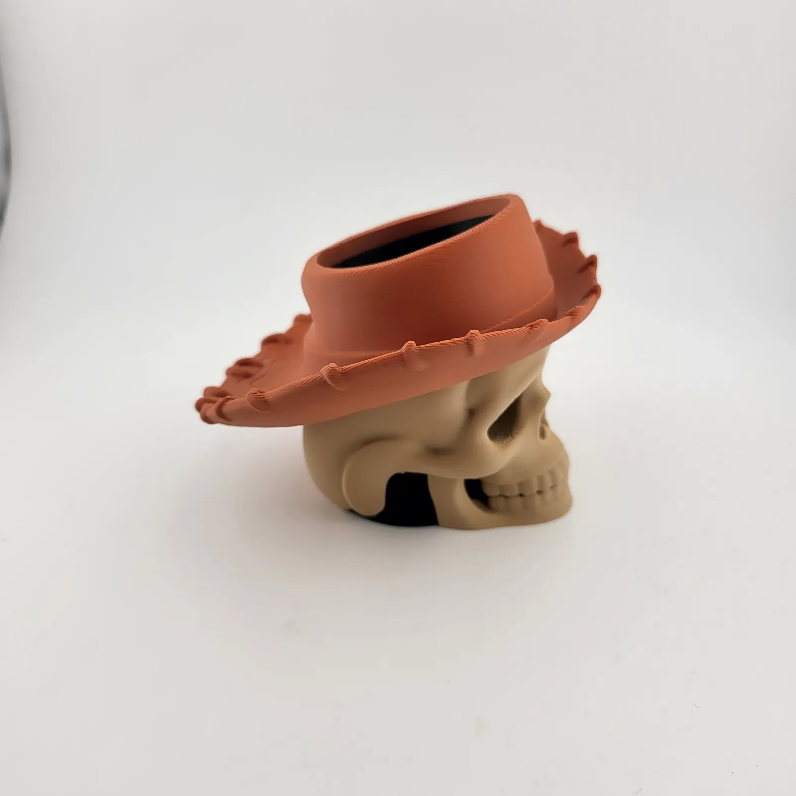Woody Skull Hat Pen Holder | Desk Organizer