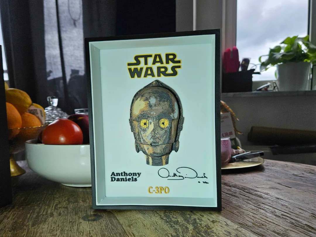 Star Wars - C-3PO display