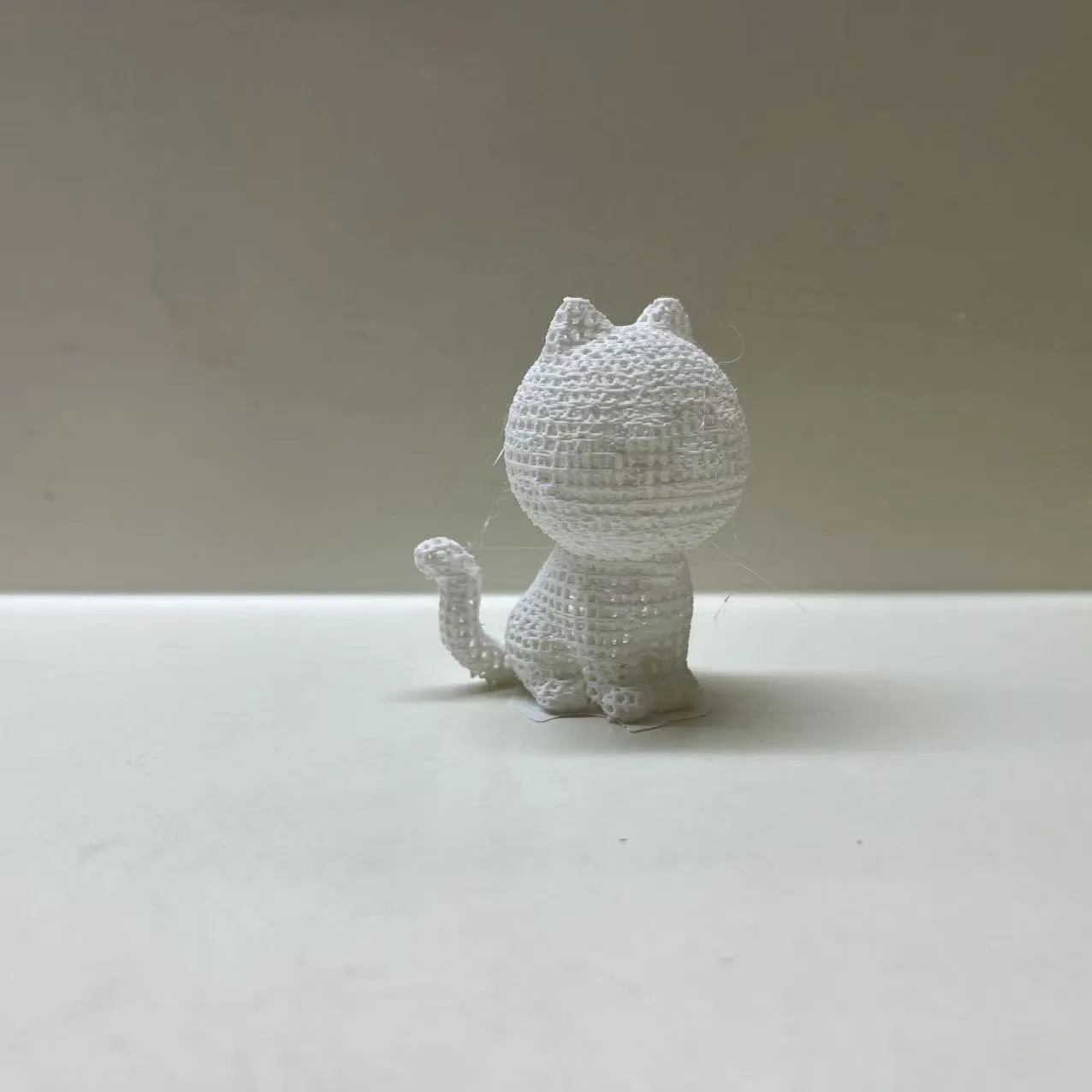 小猫镂空摆件-个性创意桌面装饰