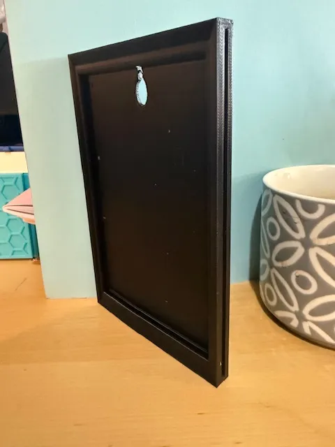 Hue Forge Frame to display your masterpieces