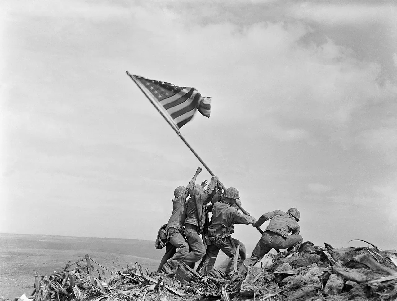 Hueforge Raising the Flag on Iwo Jima