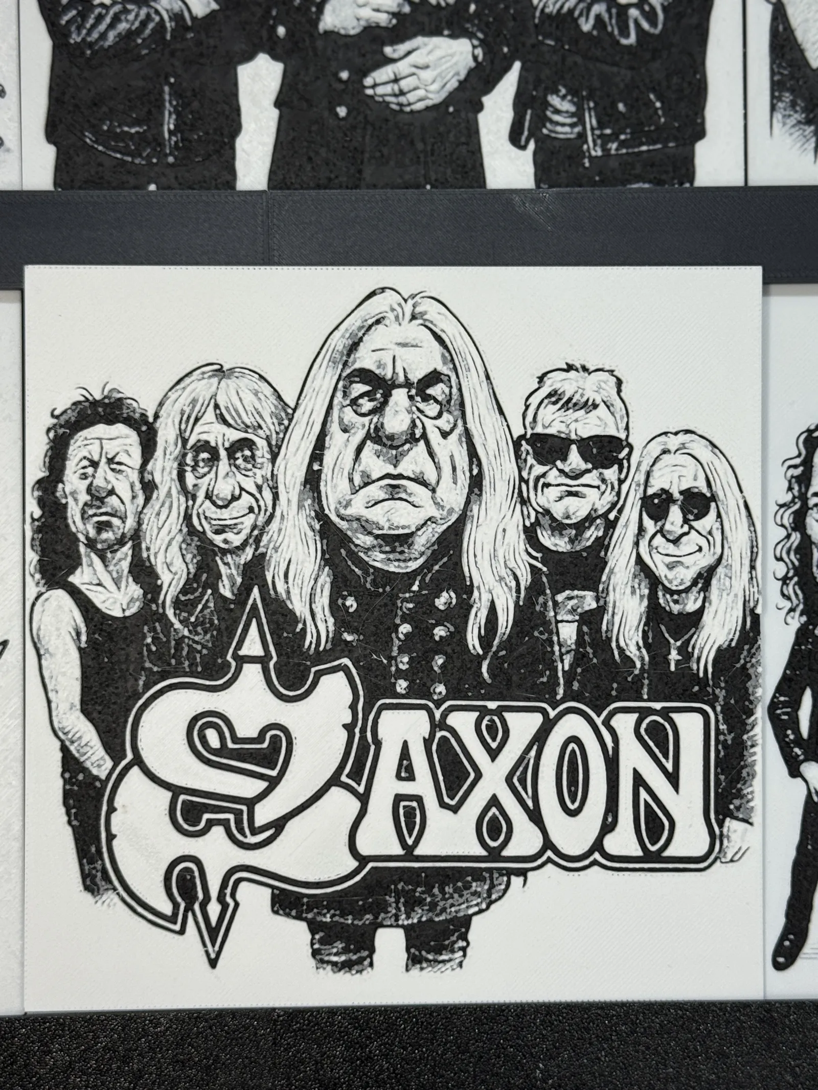 Saxon Karikatur Hue Forge