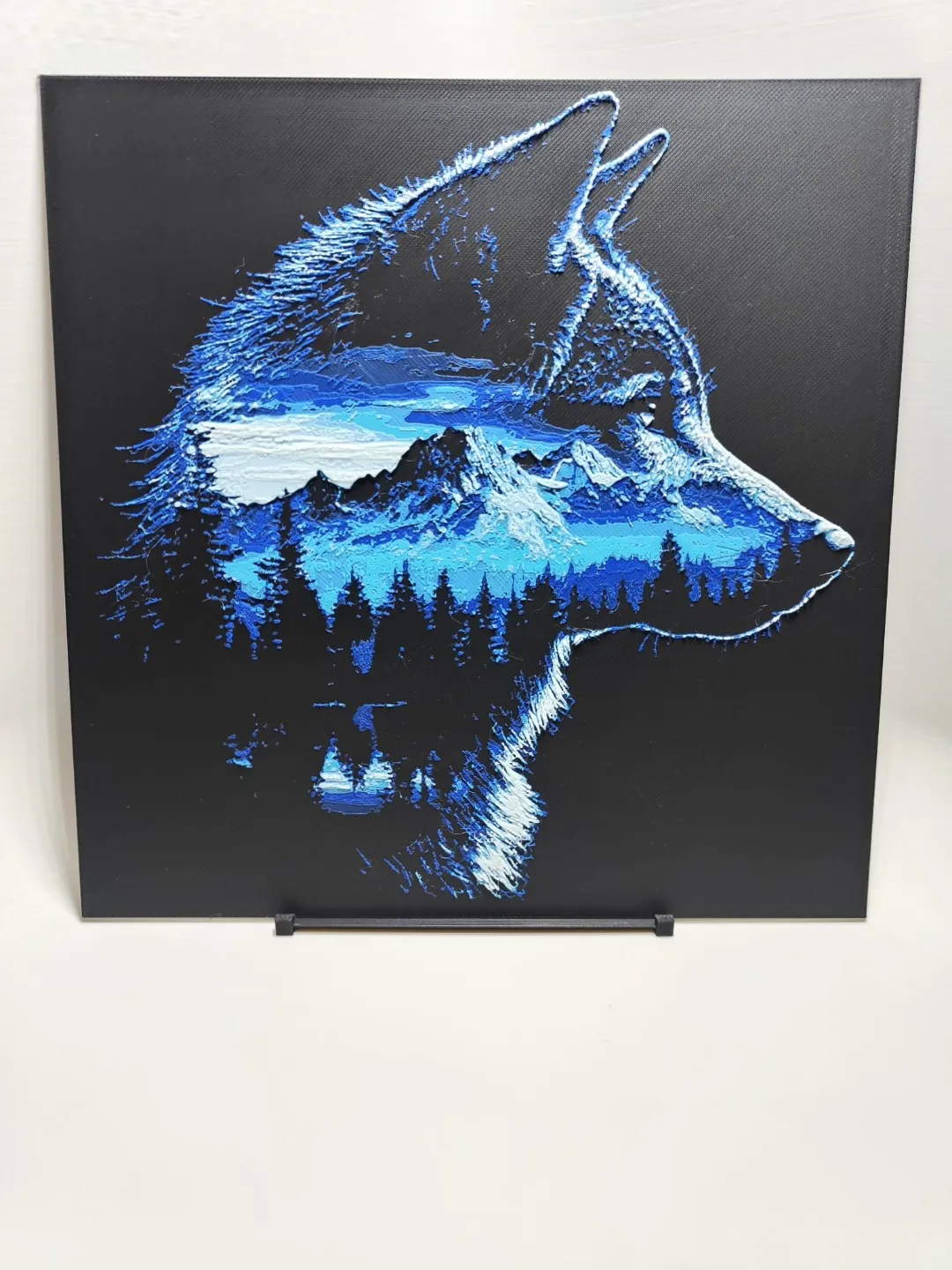 Mountain Wolf - Hueforge