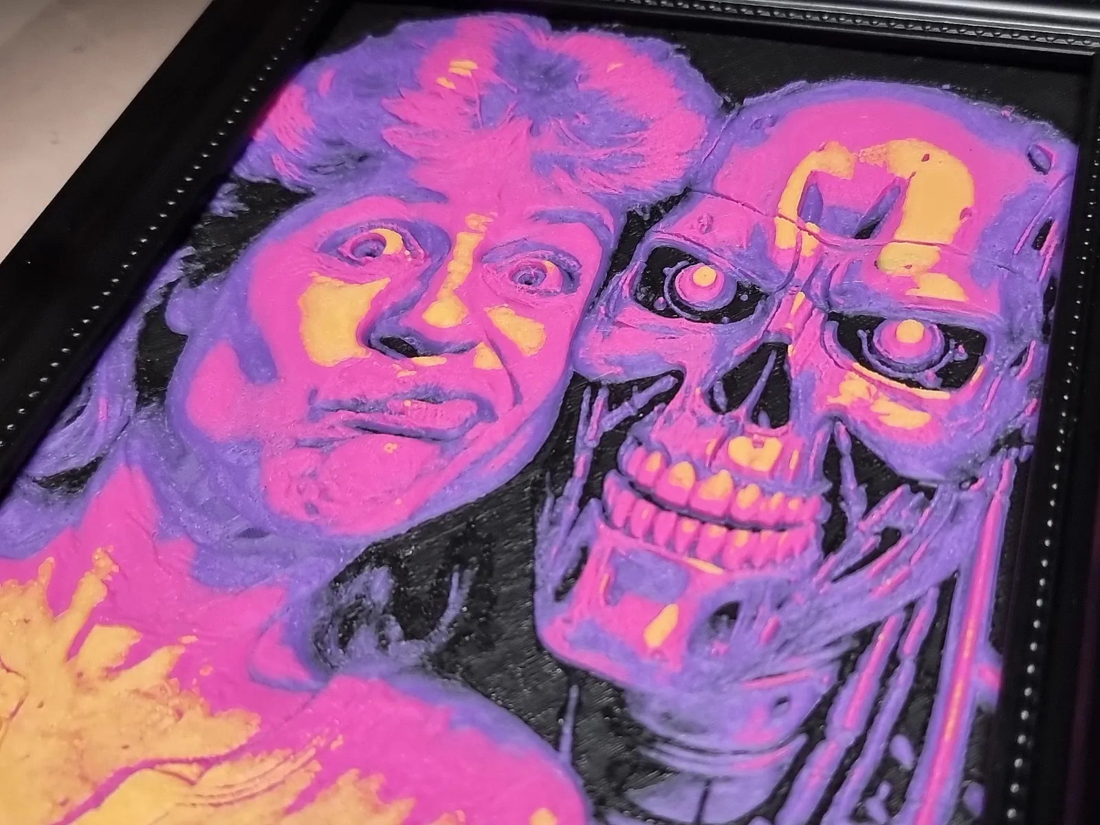 Terminator and Sara Connor. 4-color 3D photo