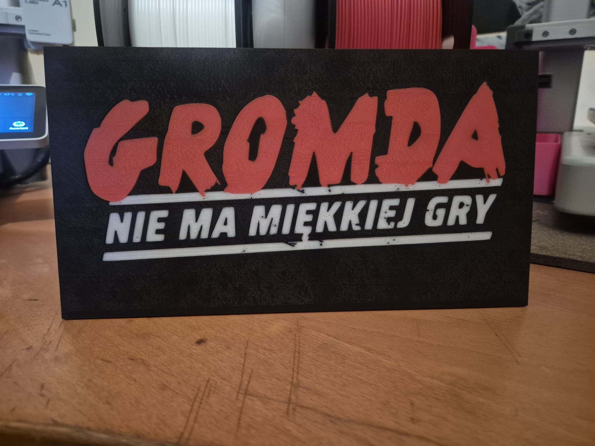 Gromda plate