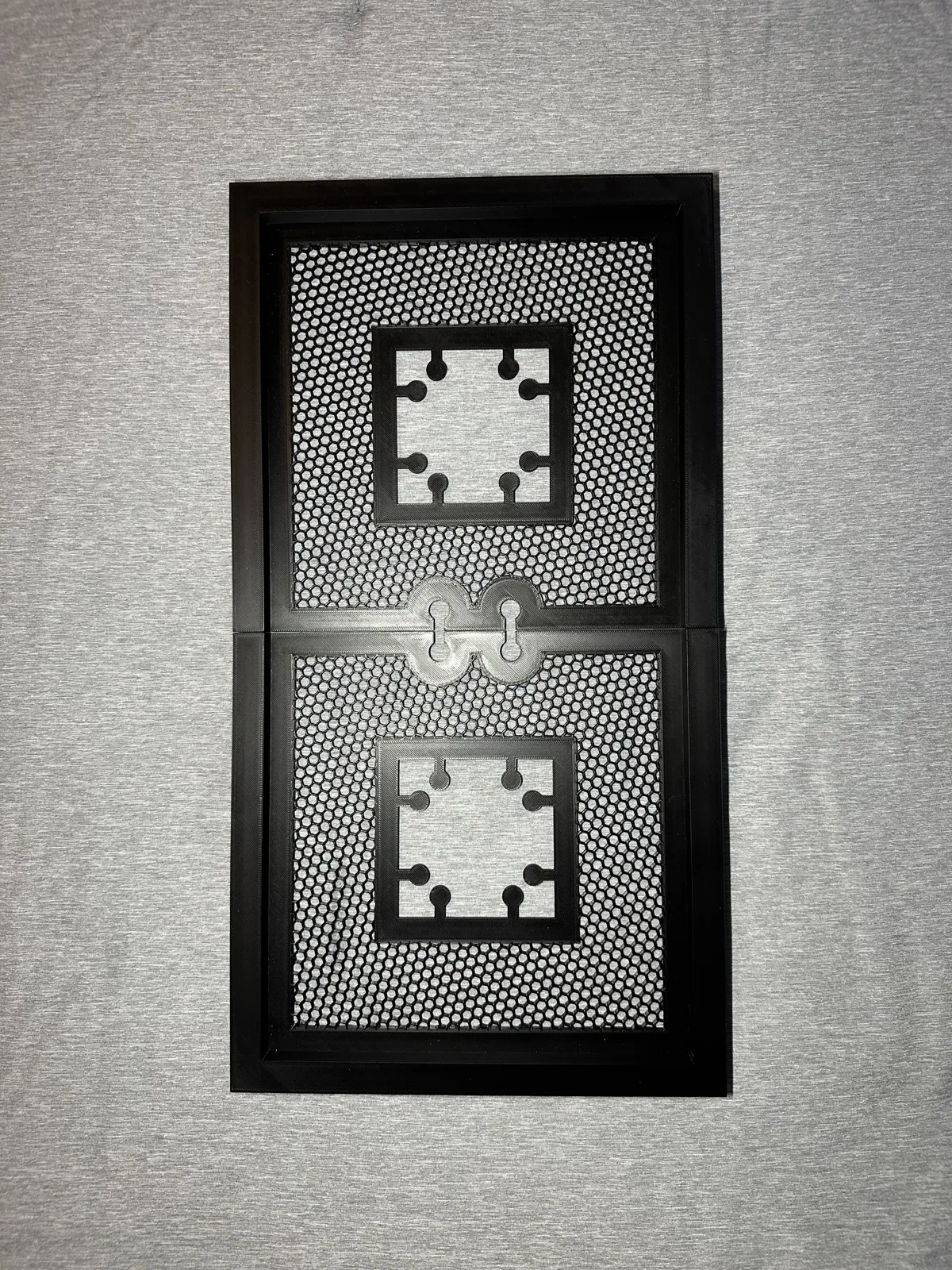 Modular Magnetic Frame System for Hueforge Art
