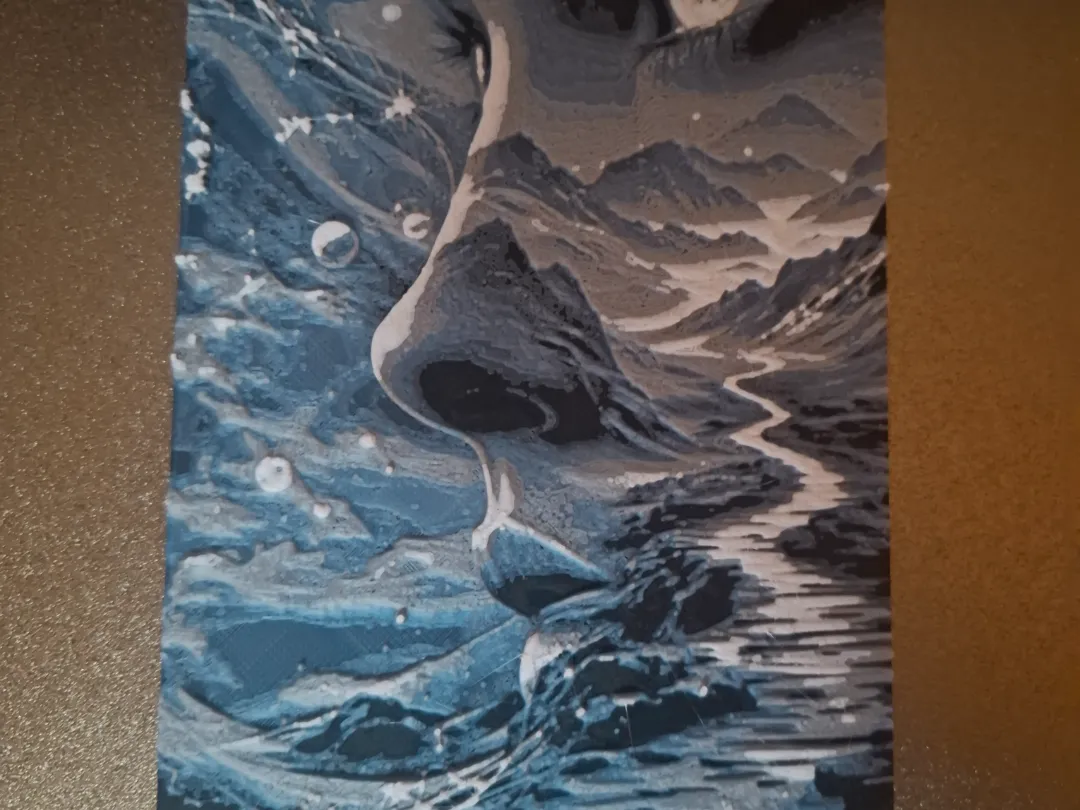 River and face illusion hueforge